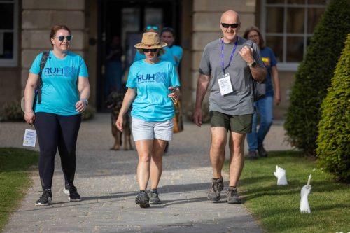 230526 walk for life finish-line-1360